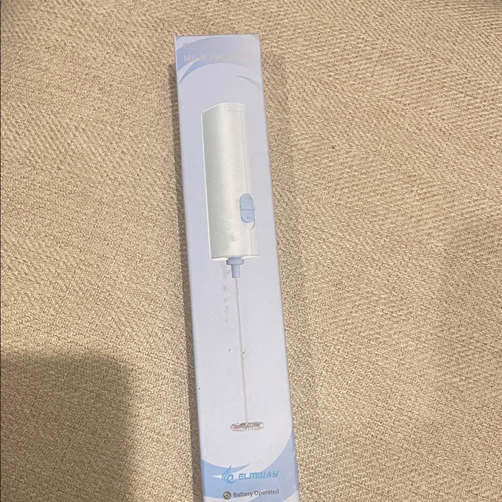 Battery Operated Milk Frother - White